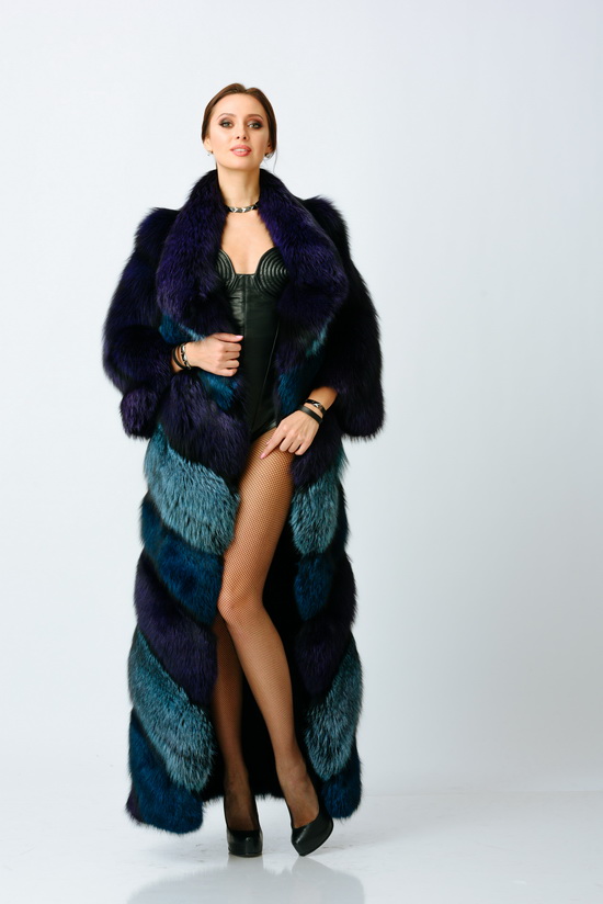 Длинное пальто из меха лисицы ПТ5-038